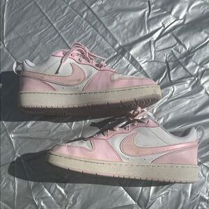 Nike Court Borough Low Girls Size 6Y Pink White Sneakers